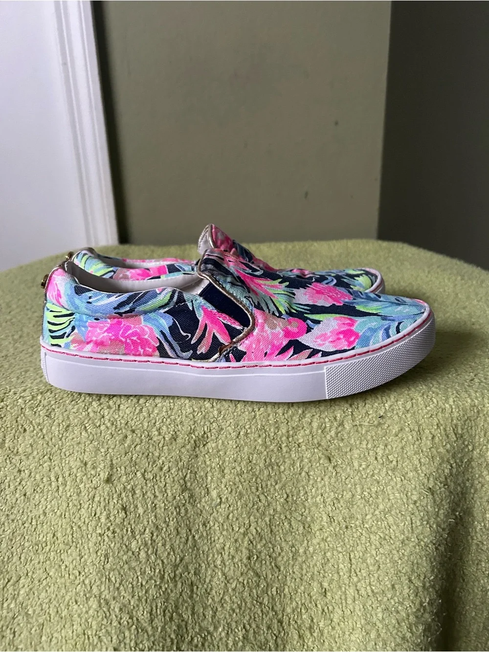 Lilly Pulitzer Women’s Floral Slip-On Sneakers - Navy Pink Multi